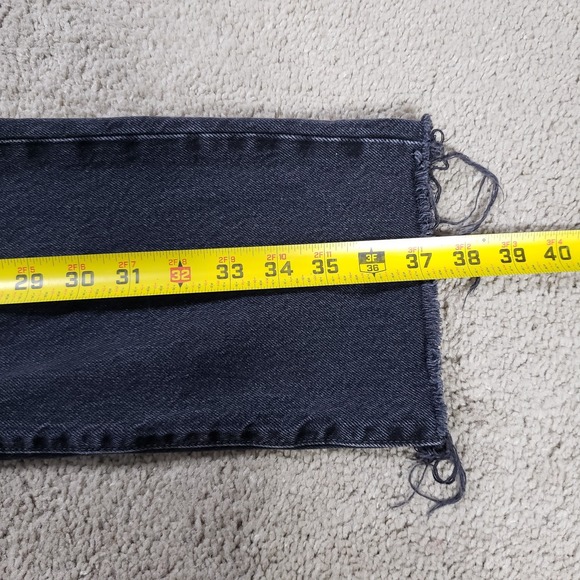 Levi's Wedgie Straight Jeans Women 26x28 Black Raw Hem Premium - Picture 12 of 14